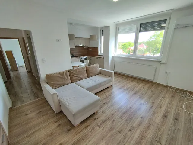Kiadó lakás Hatvan 49 nm