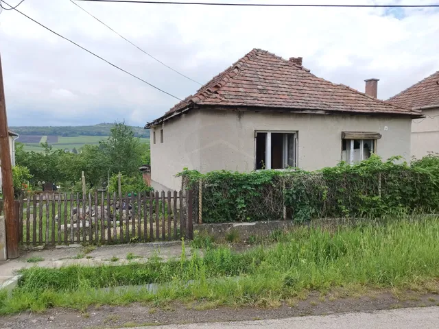 Eladó ház Szűcsi 49 nm