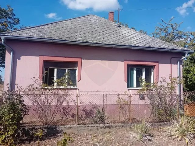 Eladó ház Nagykökényes 94 nm