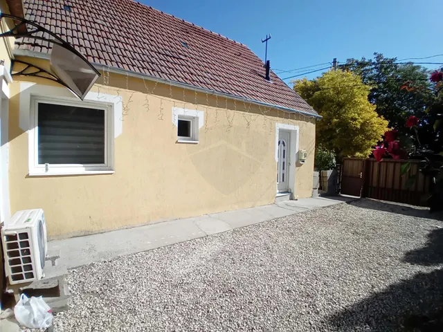 Eladó ház Vácszentlászló 95 nm