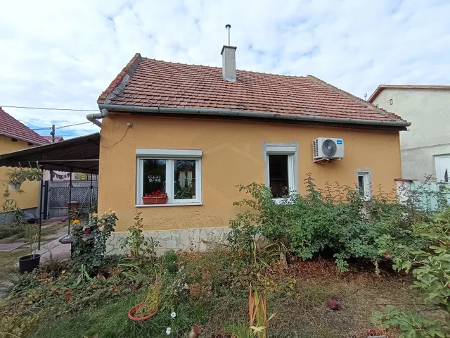 Eladó ház Hatvan 51 nm