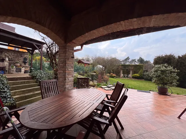 Eladó ház Budaörs, Budaörsi Kamaraerdő 271 nm