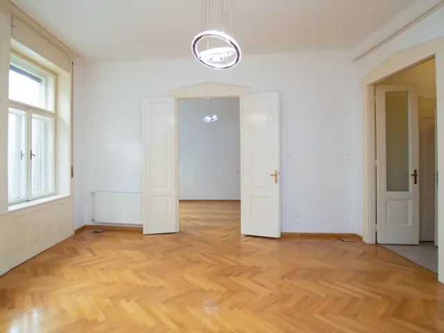 Eladó lakás Budapest V. kerület 110 nm