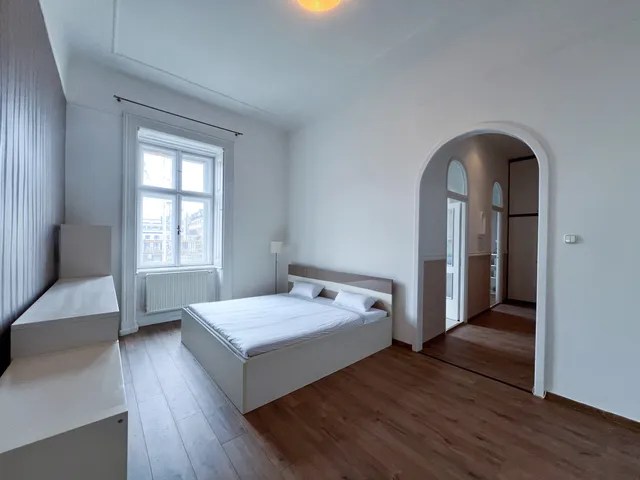 Eladó lakás Budapest VI. kerület 84 nm