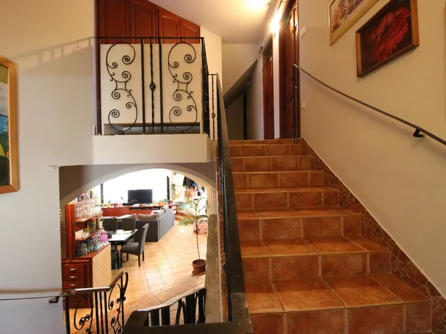 Eladó ház Enese 432 nm