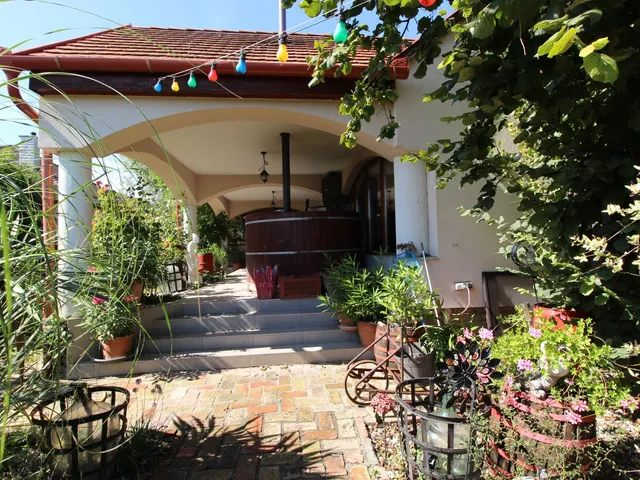 Eladó ház Enese 432 nm