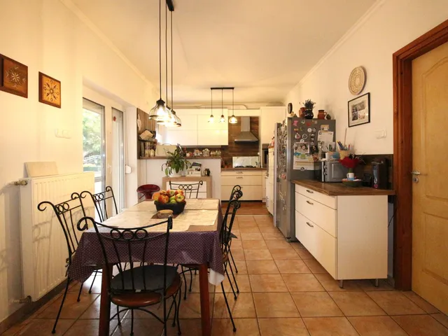 Eladó ház Mosonszentmiklós 148 nm