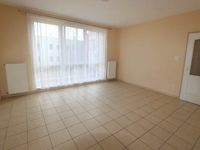 Kiadó lakás Győr, Sziget 53 nm