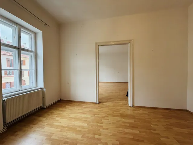 Kiadó lakás Győr, Sziget 62 nm