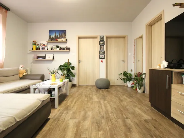 Eladó lakás Győr 65 nm