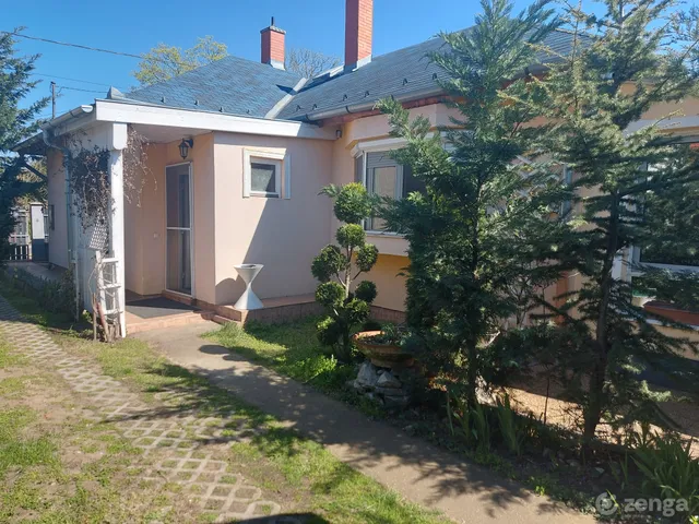 Eladó ház Budapest XVIII. kerület, Újpéteritelep 93 nm