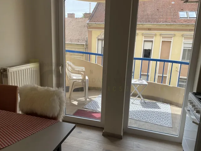 Kiadó lakás Szeged, Belváros 60 nm
