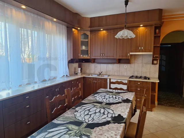 Eladó ház Szeged, Újszeged 170 nm