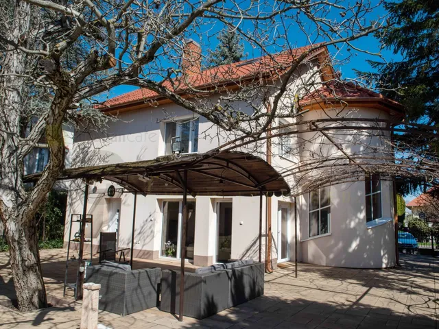 Eladó ház Szeged, Újszeged 160 nm