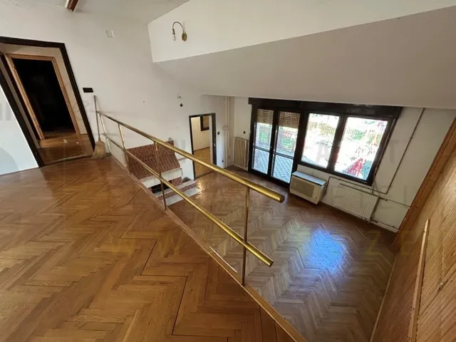 Eladó ház Szeged, Felsőváros 230 nm