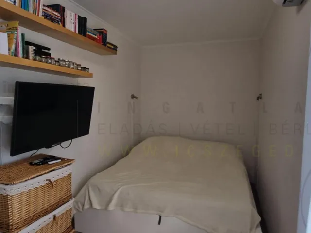 Eladó lakás Szeged, Makkosház 56 nm