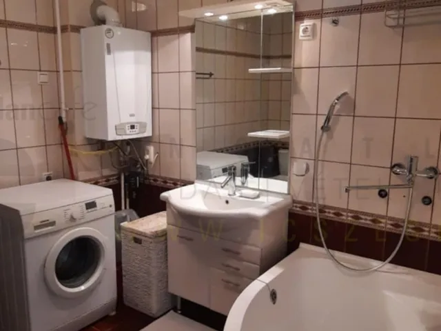 Kiadó lakás Szeged, Móraváros 52 nm