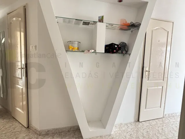Eladó lakás Szeged, Északi városrész 74 nm