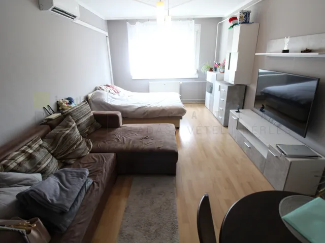 Eladó lakás Szeged, Felsőváros 54 nm