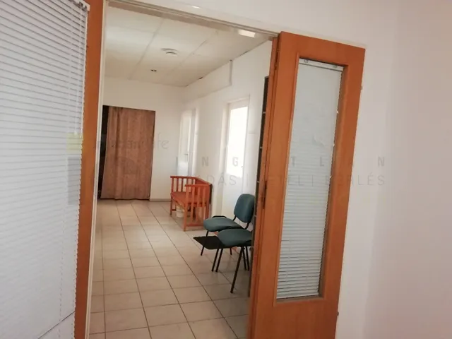 Eladó kereskedelmi és ipari ingatlan Szeged, Belváros 211 nm