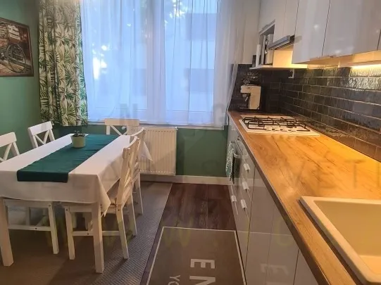 Eladó lakás Szeged, Belváros 106 nm