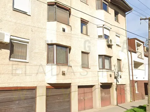 Kiadó garázs Szeged, Alsóváros 13 nm