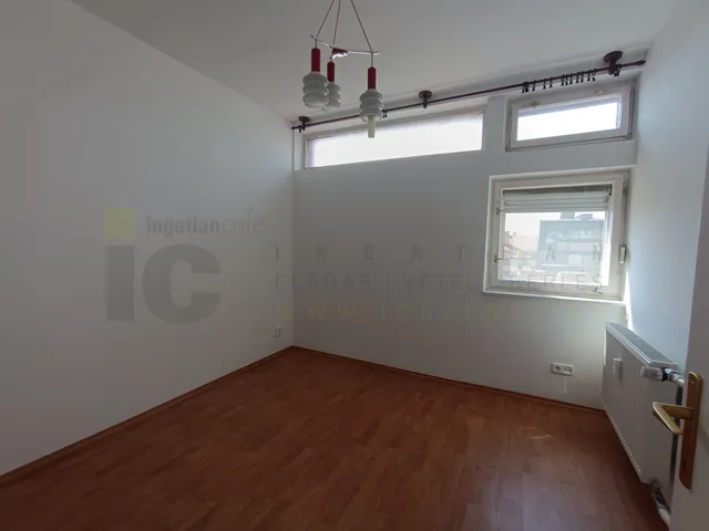Kiadó lakás Szeged, Belváros 74 nm