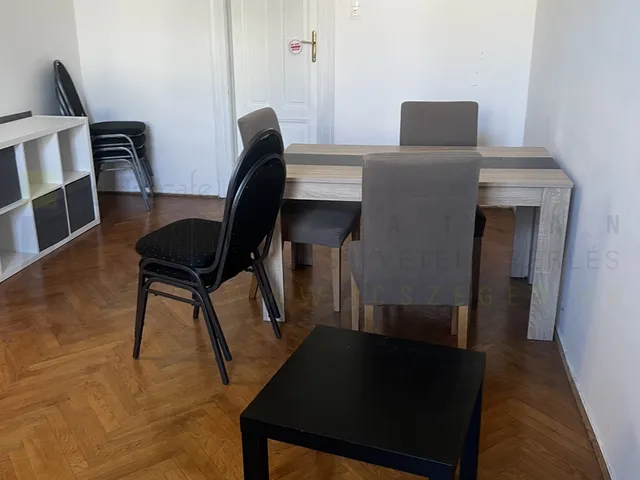 Eladó lakás Szeged, Belváros, Kálvária sugárút 121 nm