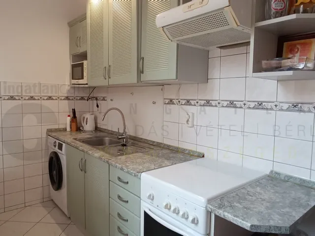 Kiadó lakás Szeged, Belváros, Bécsi körút 50 nm