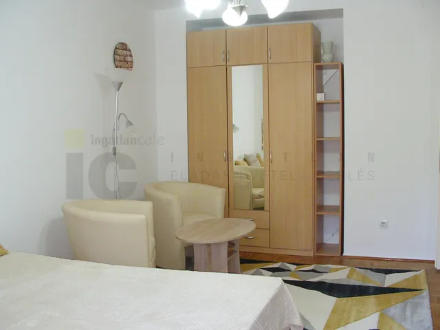 Kiadó lakás Szeged, Belváros, Bécsi körút 40 nm