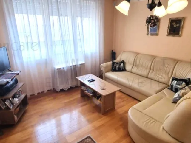 Eladó lakás Szeged, Belváros, Tisza Lajos körút 60 nm