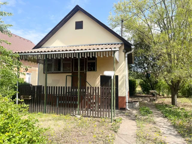Eladó ház Szeged, Subasa 40 nm