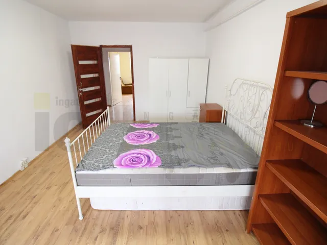 Eladó lakás Szeged, Újrókus, Zsitva sor 63 nm