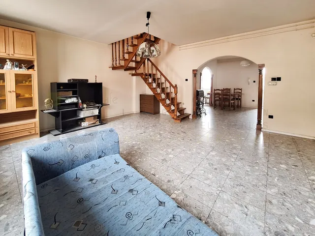 Eladó lakás Szeged, Felsőváros, Kecskeméti utca 90 nm