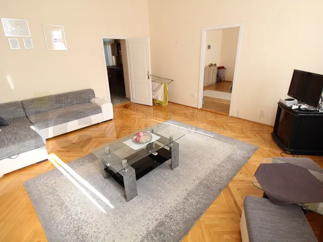 Eladó lakás Szeged, Belváros 106 nm