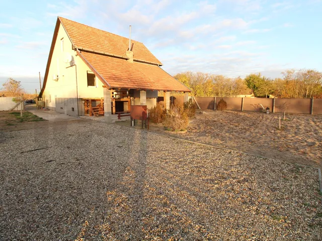 Eladó ház Bordány 80 nm