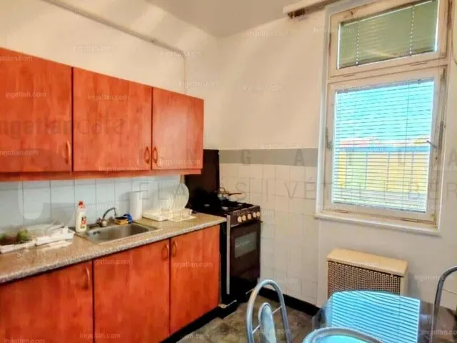 Eladó lakás Szeged, Felsőváros, Hóbiárt basa utca 60 nm