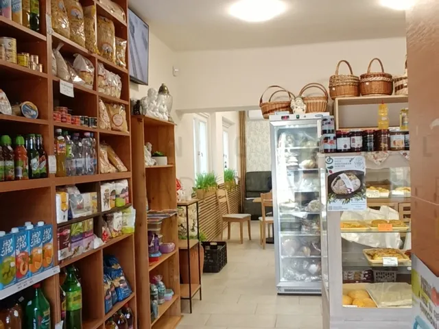 Eladó kereskedelmi és ipari ingatlan Földeák 92 nm