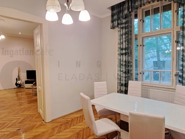 Eladó lakás Szeged, Belváros 82 nm