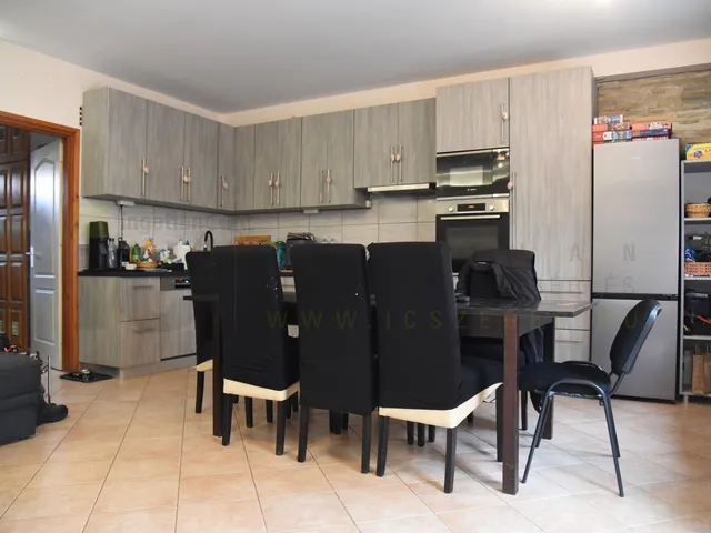 Eladó lakás Szeged, Alsóváros 146 nm