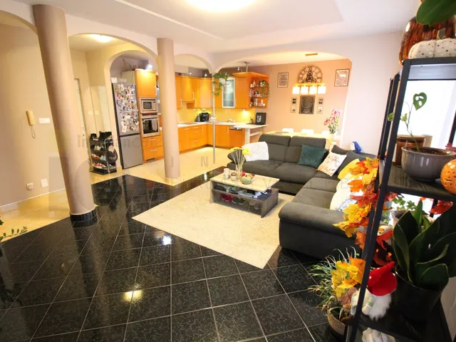 Eladó lakás Szeged, Újszeged 88 nm