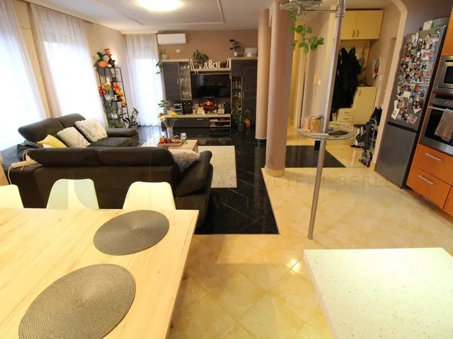 Eladó lakás Szeged, Újszeged, Fülemüle utca 88 nm