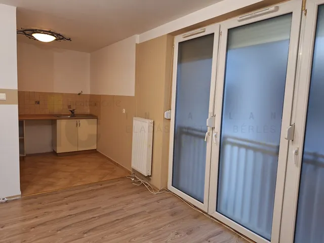 Eladó lakás Szeged, Hiúz utca 42 nm