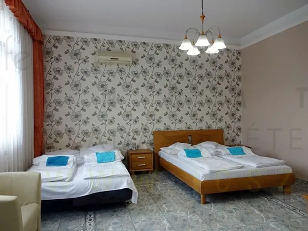 Eladó kereskedelmi és ipari ingatlan Szeged, Belváros 575 nm