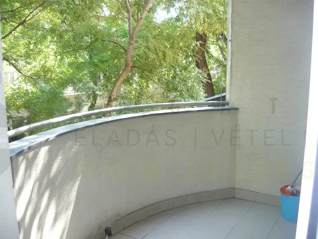 Eladó lakás Szeged, Belváros, Hajnóczy utca 68 nm