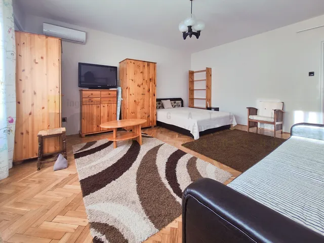 Eladó lakás Szeged, Alsóváros, Földmíves utca 44 nm