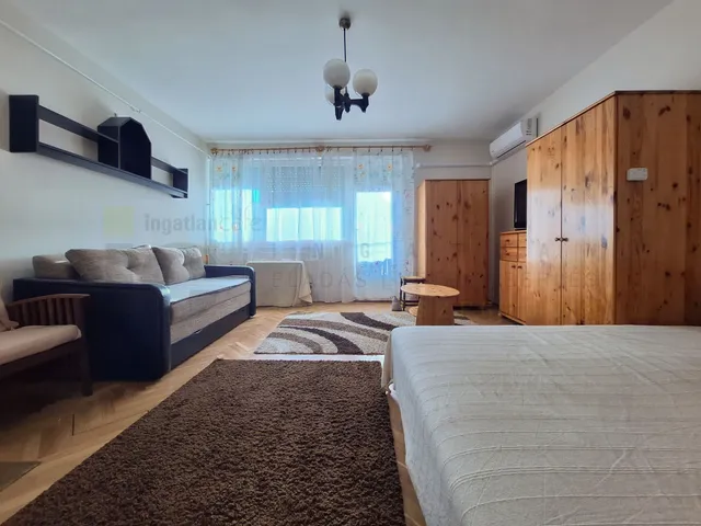 Eladó lakás Szeged, Alsóváros, Földmíves utca 44 nm