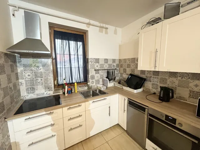 Kiadó lakás Szeged, Alsóváros, Gőz utca 104 nm