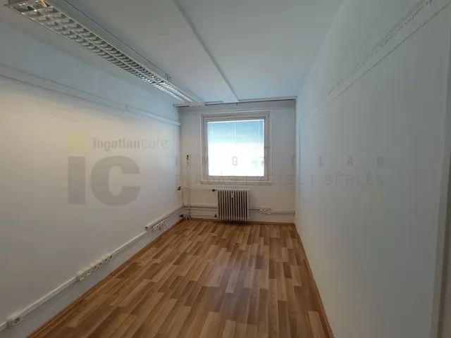 Kiadó kereskedelmi és ipari ingatlan Szeged, Belváros, Szilágyi utca 25 nm