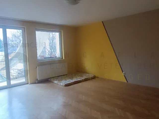 Eladó lakás Szeged, Rókus, Árvíz utca 77 nm